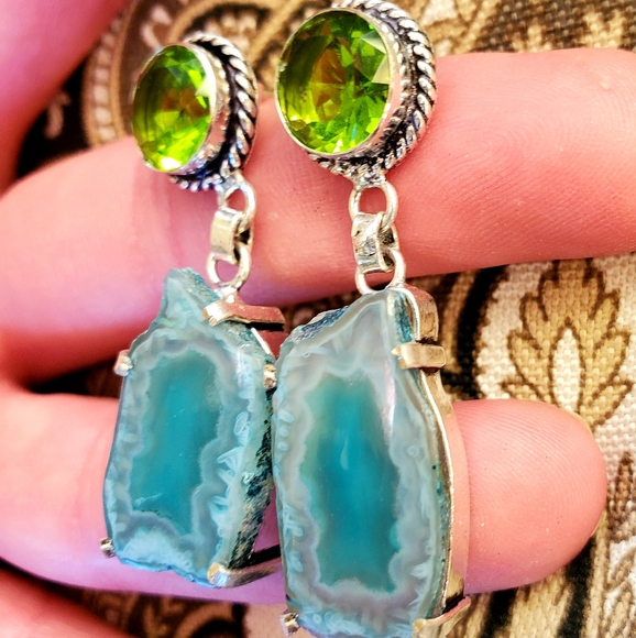 New Peridot and Agate Druzy 925 Silver Stud Earrings. - Picture 5 of 11